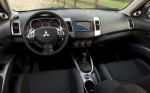 Mitsubishi Outlander ES 2009 года